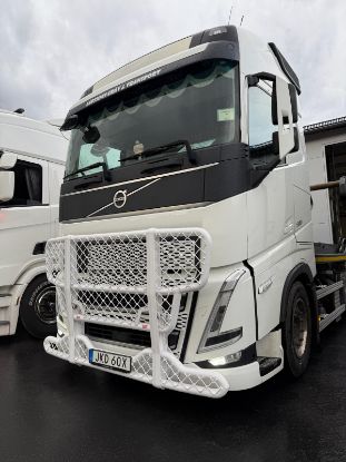 Bild på VOLVO FRONTSKYDD TD-BAR 24 FH4/FH5 AERO